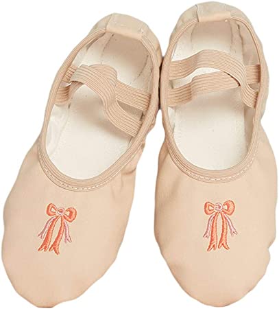 Photo 1 of MNSSRN-MM Soft-Soled Exercise Shoes, Children's Comfortable Lightweight Non-Slip Ballet Shoes, Gym Shoes, Lace-Free Embroidery Dance Shoes,Beige,38
7/8 YEARS OLD
