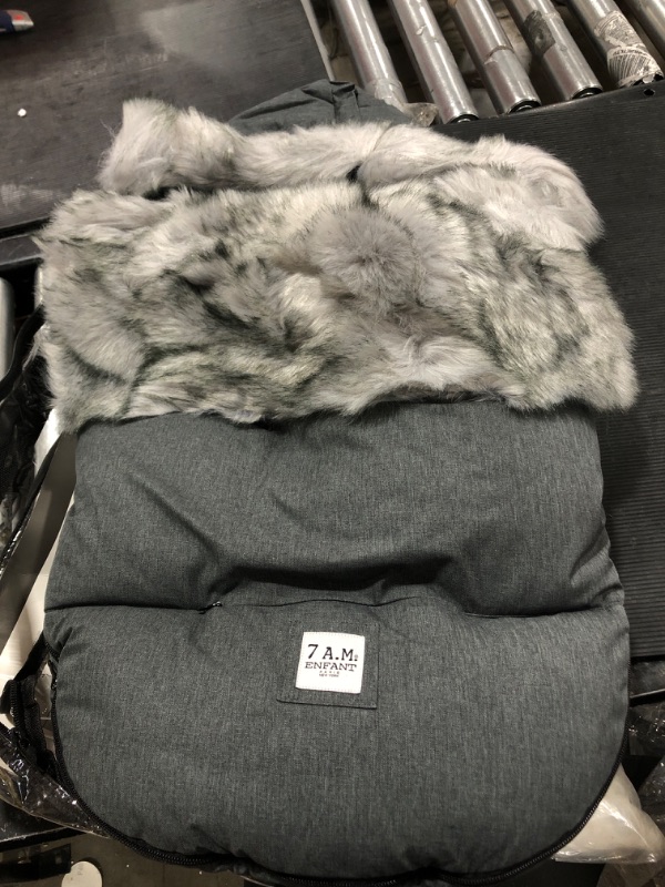 Photo 2 of 7 A.M. Enfant TundraPOD Stroller and Car Seat Footmuff, Convertible into a Single Panel Cover (Tundra, 0-18M) Tundra 0-18M