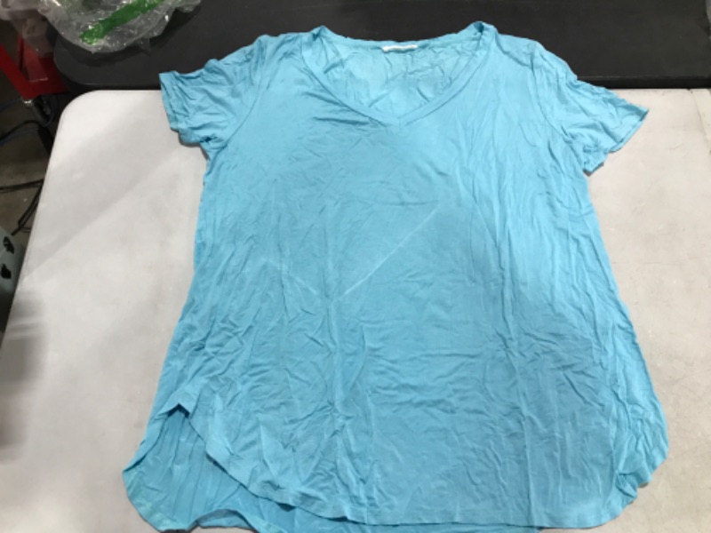 Photo 1 of 3X Blue V-Neck Short Sleeve Shirt