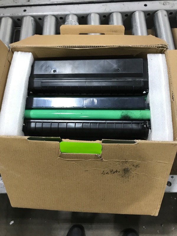 Photo 1 of toner cartridge