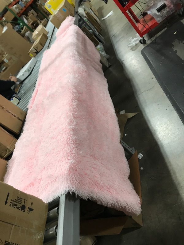 Photo 2 of 3 PCS PINK FAUX FUR BLANKET 101X84 INCHES 