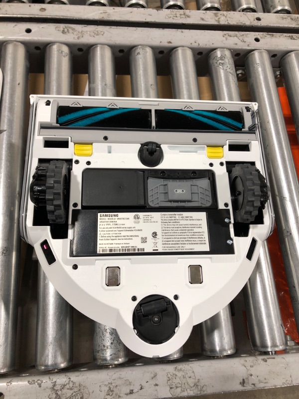 Photo 8 of SAMSUNG Jet Bot AI+ Robot Vacuum Cleaner w/ Object Recognition, Intelligent Cleaning, Clean Station, 5-Layer Filter, Touchless Dust Removal for Hardwood Floors, Carpets, VR50T95735W, White