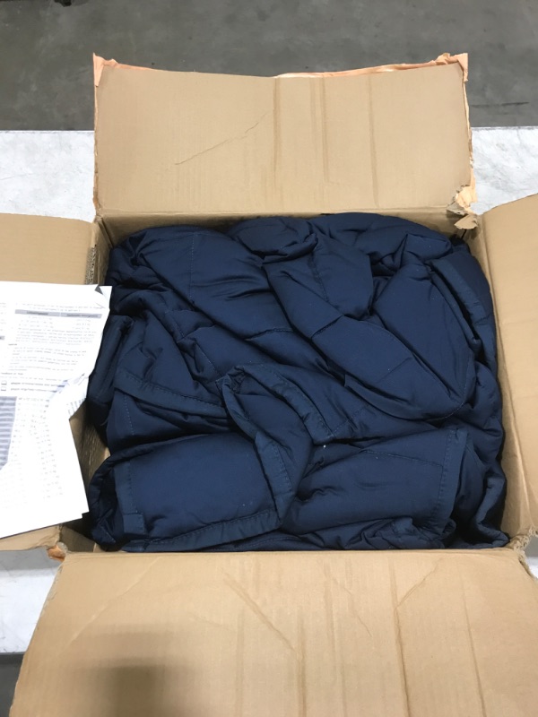 Photo 2 of Amazon Basics All-Season Cotton Weighted Blanket - 20-Pound, 60" x 80" (Full/Queen), Navy Blue Navy Blue Full/Queen Blanket (60 x 80) 20lb Blanket