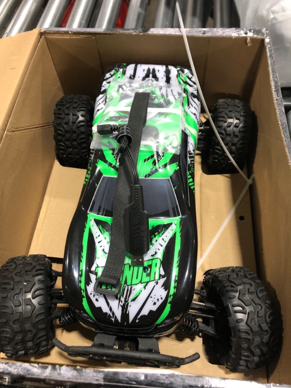 Photo 4 of 1:10 Scale Brushless RC Cars 65 km/h Speed and 1:10 Scale Large RC Rock Crawler - Kids and Adults Remote Control Car 4x4 Off Road Monster Truck Electric - Waterproof Toys