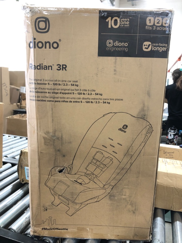 Photo 2 of Diono Radian 3R, 3-in-1 Convertible Car Seat, Rear Facing & Forward Facing, 10 Years 1 Car Seat, Slim Fit 3 Across, Jet Black Radian 3R Fits 3 Across Black Jet