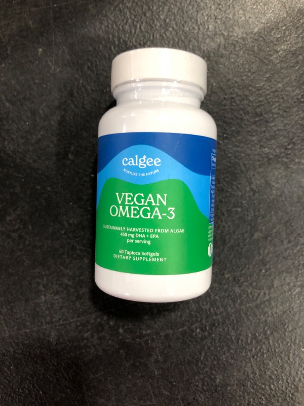 Photo 2 of Calgee Sustainable Vegan Omega 3 Supplement – 450mg DHA & EPA – Premium Plant Based Algae Oil – Carrageenan Free Fish Oil Alternative - Supports Heart, Brain, Mood & Immune Health - 60 Small Pills