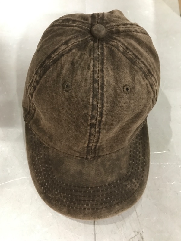 Photo 1 of adjustable brown hat 