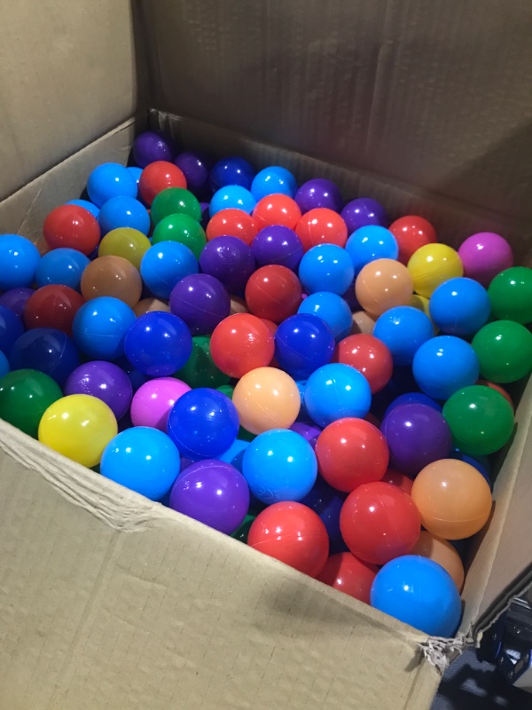 Photo 1 of  500 Ball Pit Balls Bundle