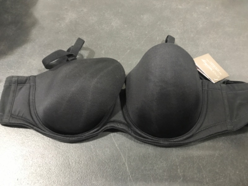 Photo 1 of Black Bra Size 40 C