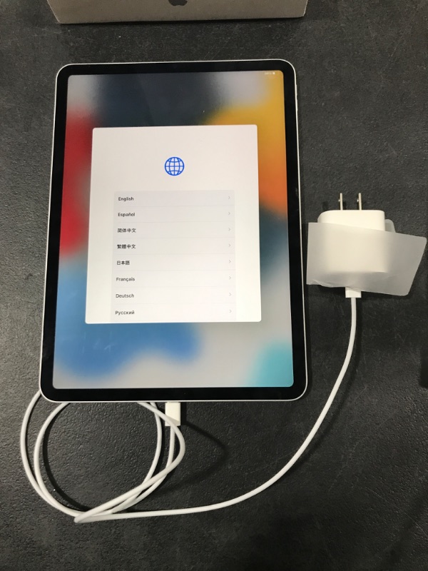 Photo 3 of Apple iPad Pro 11-inch Wi-Fi Only (2021, 3rd Generation) - 512gb

