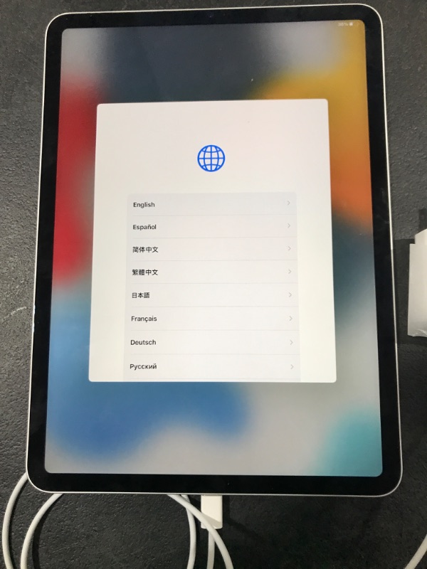 Photo 4 of Apple iPad Pro 11-inch Wi-Fi Only (2021, 3rd Generation) - 512gb

