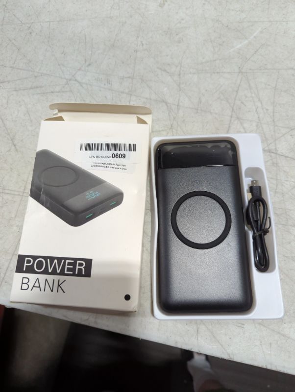 Photo 2 of Wireless Portable Charger 30