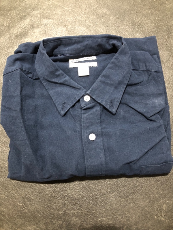 Photo 2 of Amazon Essentials Men's Regular-Fit Short-Sleeve Pocket Oxford Shirt X-Large Navy