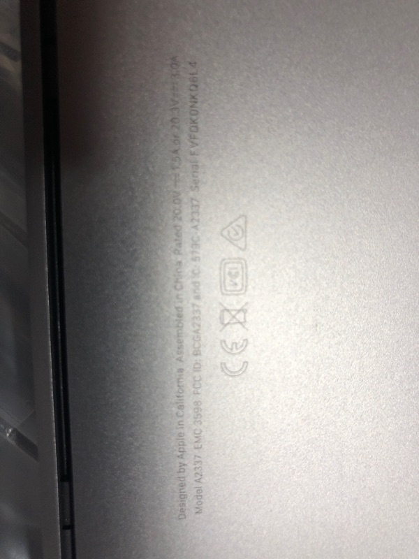 Photo 3 of MacBook Air 13.3" Laptop - 8GB Memory - 256GB SSD - Space Gray
