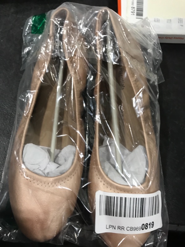 Photo 2 of Amazon Essentials Women's Belice Ballet Flat 9 Rose Gold