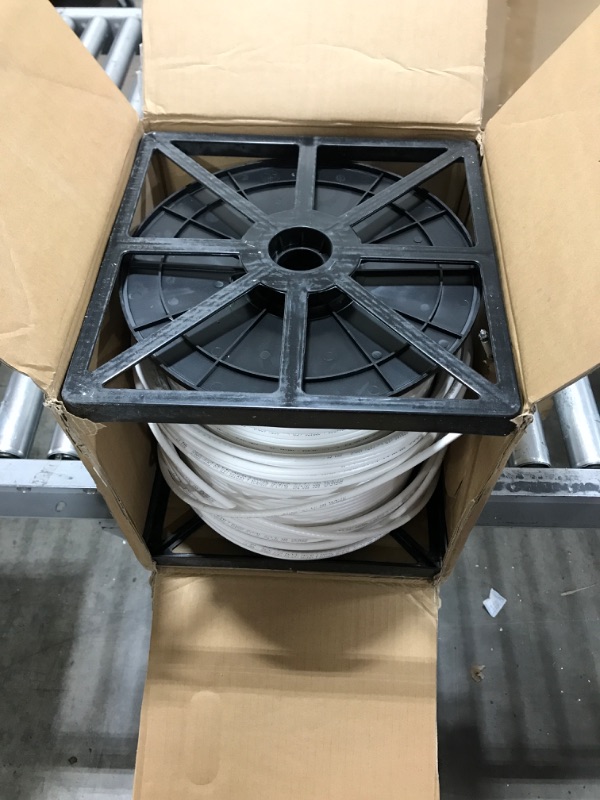 Photo 3 of 1000ft WHITE MADE IN USA COMMSCOPE F677TSVV TRI-SHIELD RG6 COAXIAL 18AWG 75 OHM SOLID CENTER CONDUCTOR FLAME RETARDANT PVC UL ETL CM CATV RATED INDOOR AUDIO/VIDEO TELECOMMUNICATION BULK COAX CABLE