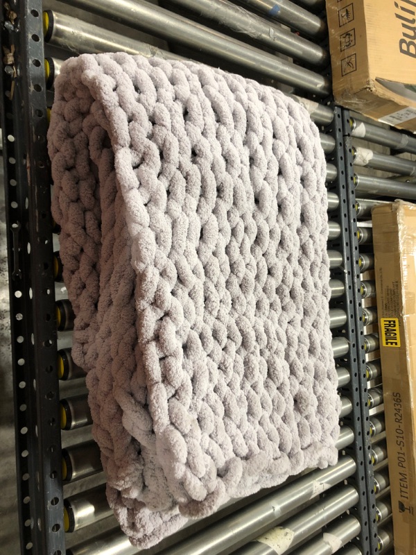 Photo 1 of 130cm x 160cm fleece polyester blanket