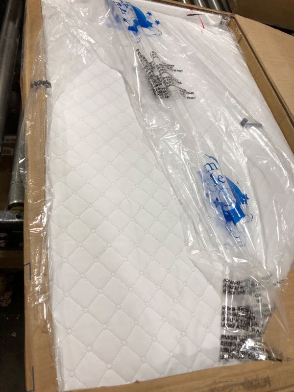 Photo 2 of Delta Children Eclipse Changing Pad 