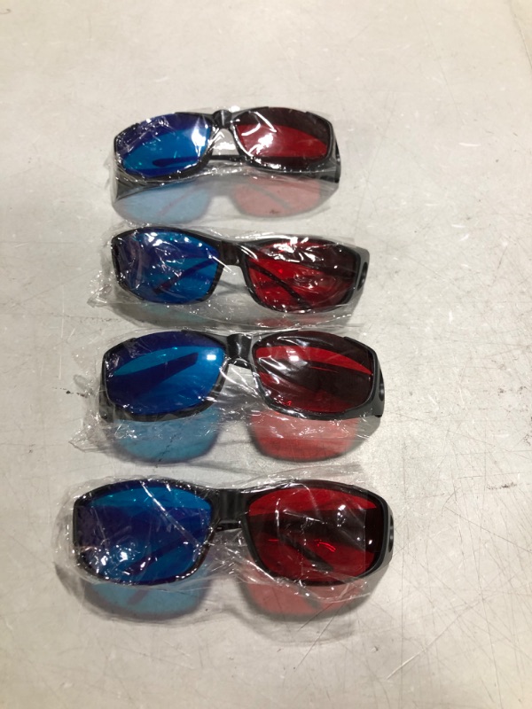 Photo 1 of 4 pcs of glasses  (Red and blue)