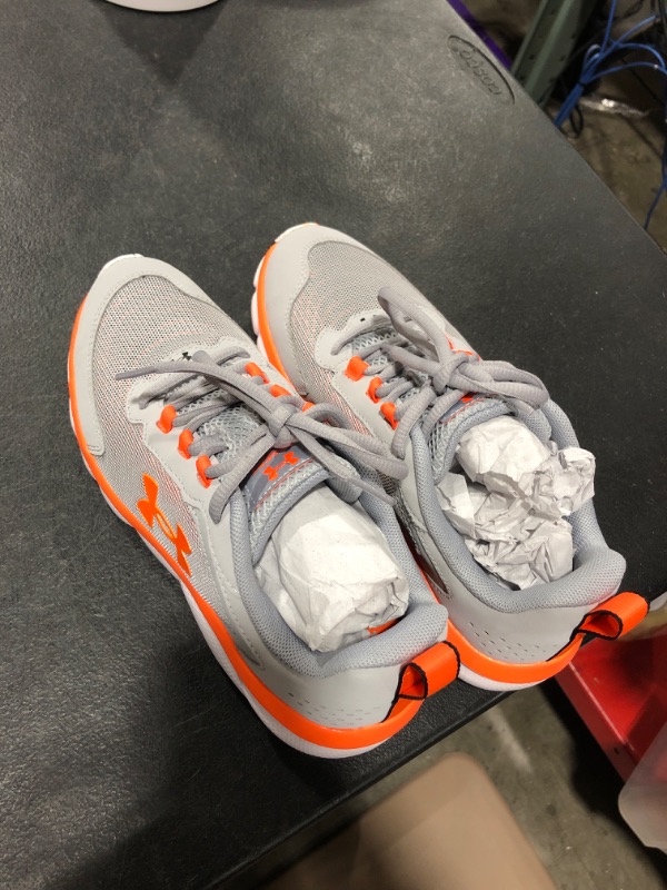Photo 1 of Assert 9 Kids Running Sneaker In Mod Gray (Size 5Y)