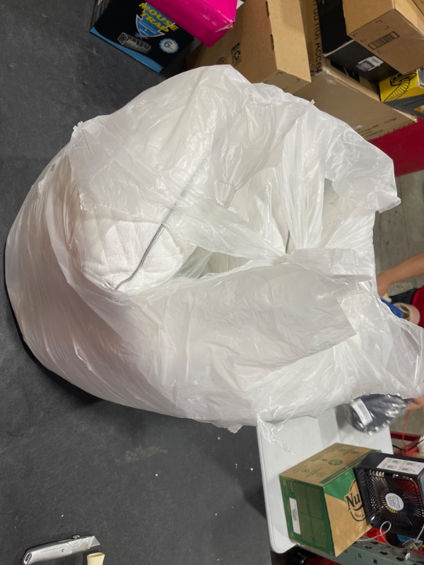 Photo 1 of 4 queen size pillows 
