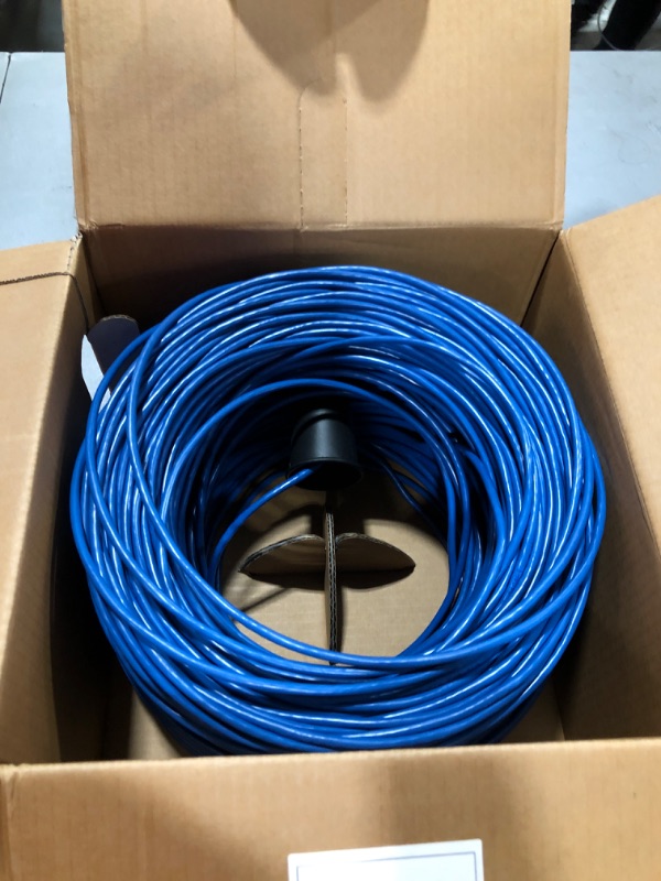 Photo 2 of Monoprice Cat5e Ethernet Bulk Cable - Network Internet Cord - Solid, 350Mhz, UTP, CMR, Riser Rated, Pure Bare Copper Wire, 24AWG, 500ft, Blue