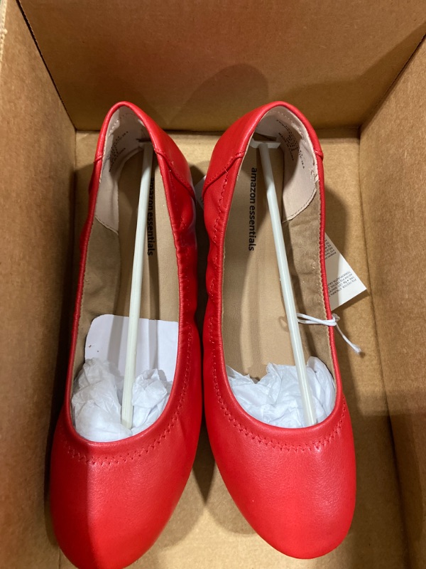 Photo 2 of Amazon Essentials Women's Belice Ballet Flat 8.5 Bright Poppy Red