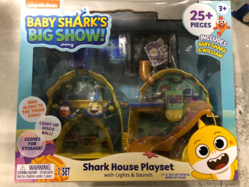 Photo 2 of Baby Shark's Big Show! Shark House Playset – Lights and Sounds Toddler Playset – Interactive Baby Shark Toy