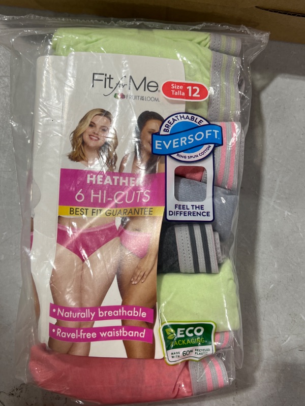 Photo 1 of 6 PACK FRUIT OF THE LOOM WOMENS UNDERWEAR SIZE UNKNOWN 