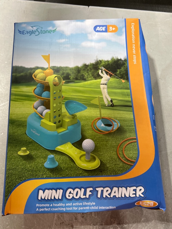 Photo 2 of Club Golf Comprehensive Toy Set 