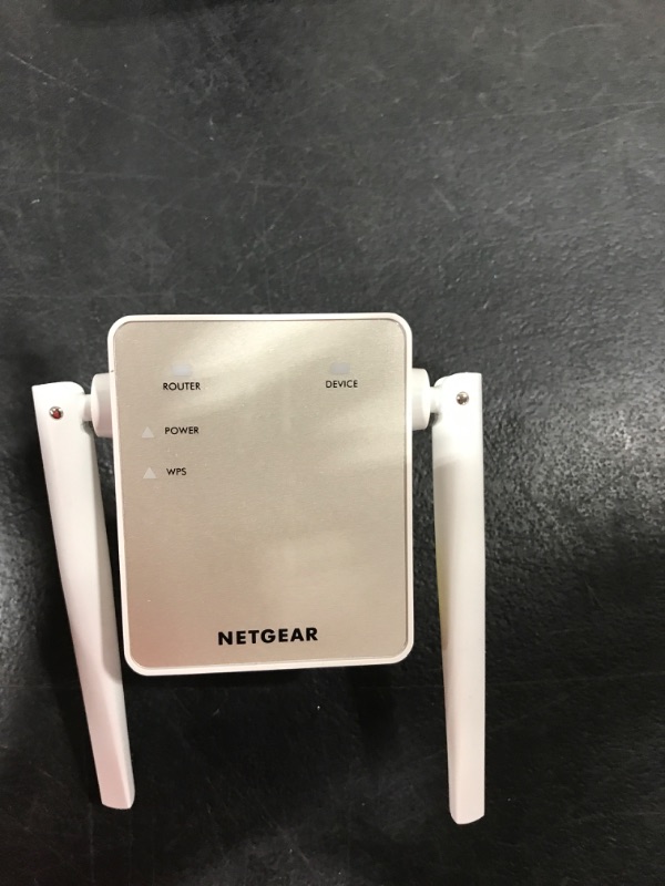 Photo 2 of NETGEAR Wi-Fi Range Extender