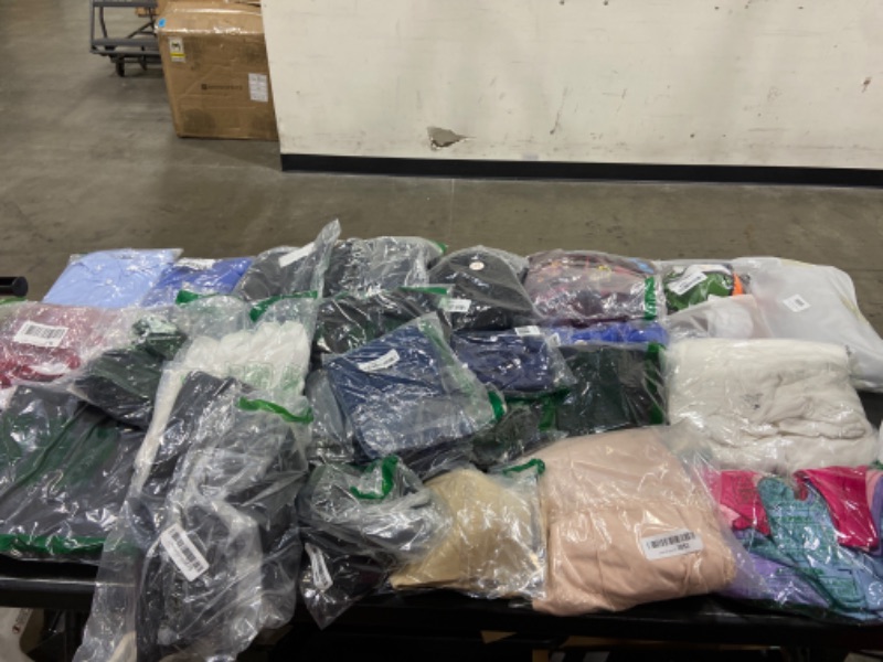 Photo 1 of BOX LOT OF RANDOM CLOTHING 