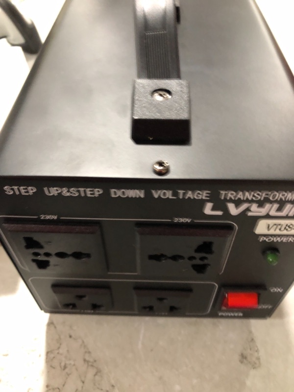 Photo 3 of Yinleader VTF-2000VA 2000W Voltage Converter Transformer(220V to 110V, 110V to 220V) 2000 Watt Step Up/Down Converter 110/120 Volt - 220/240 Volt