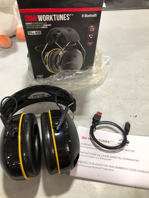 Photo 2 of 3M WorkTunes Connect Hearing Protector with Bluetooth Wireless Technology, 24 dB NRR, Ear protection for Mowing, Snowblowing, Construction, Work Shops