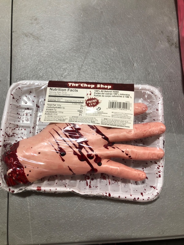Photo 1 of Amscan 673402 Plastic Hand Meat Market Value Pack, 8.5"H x 5.5"W x 2"D (Pkg. Size), 1 Pack