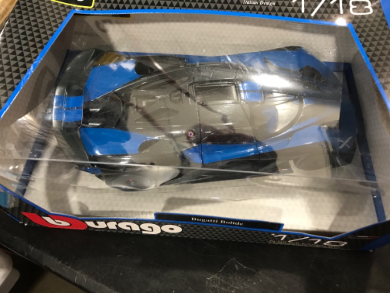 Photo 2 of Bburago 1:18 Bugatti Bolide, Blue