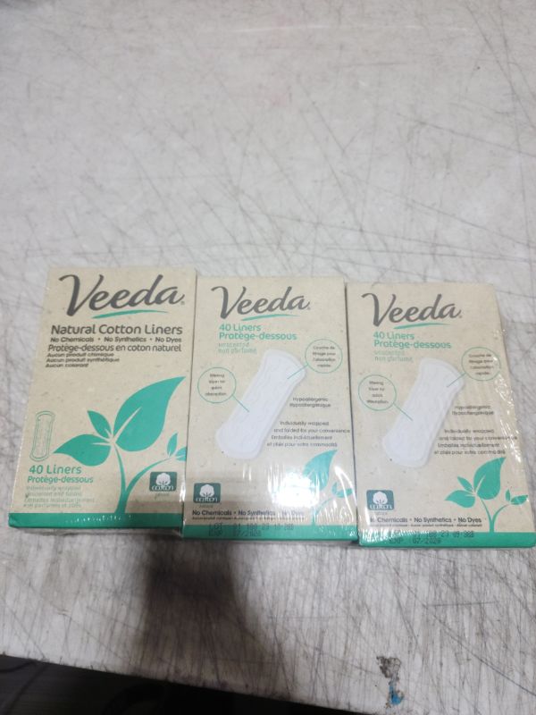 Photo 2 of Veeda Ultra Thin Natural Cotton Breathable Daily Liners are Always Chlorine and Toxin Free, Hypoallergenic, 40 Count (Pack of 3)