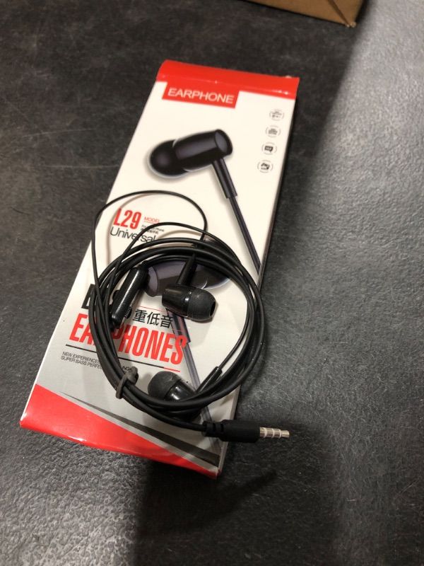 Photo 1 of Noise cancelling ear buds