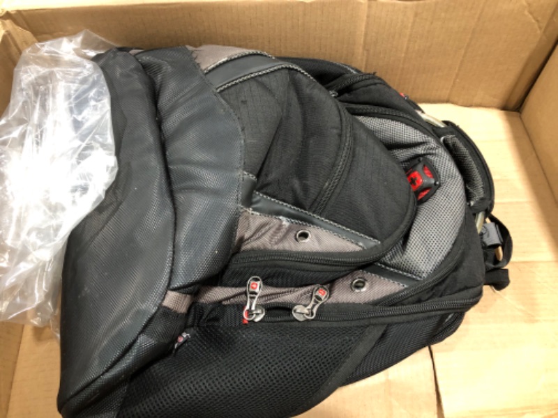 Photo 1 of Wenger Synergy Backpack, Gray (GA-7305-14F00) Synergy Padded Stabilizing Laptop Bag With Pass-thru