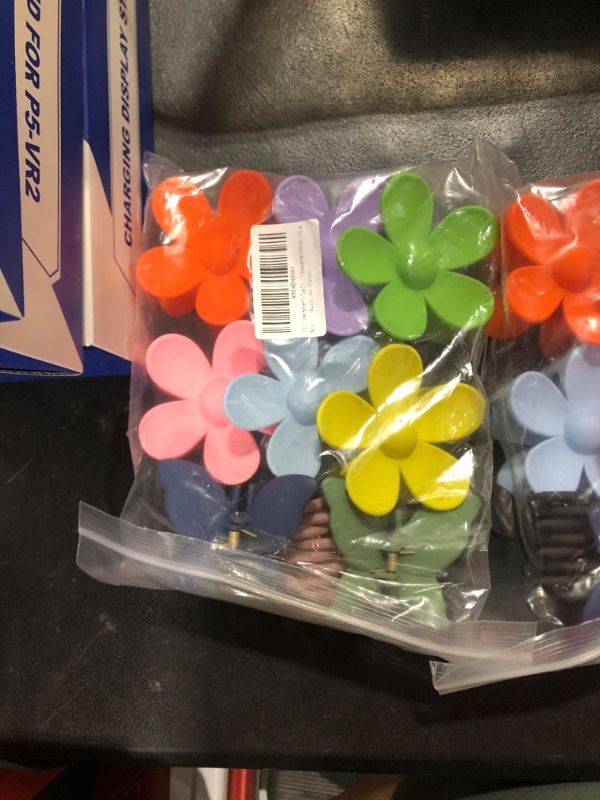 Photo 1 of 10 Pcs Flower Butterfly Claw Clips Large Hair Jaw Clips for Women Girls, Big Hair Claw Clips Non Slip Hair Clamps Hair Accessories 10 Colors/2 Styles