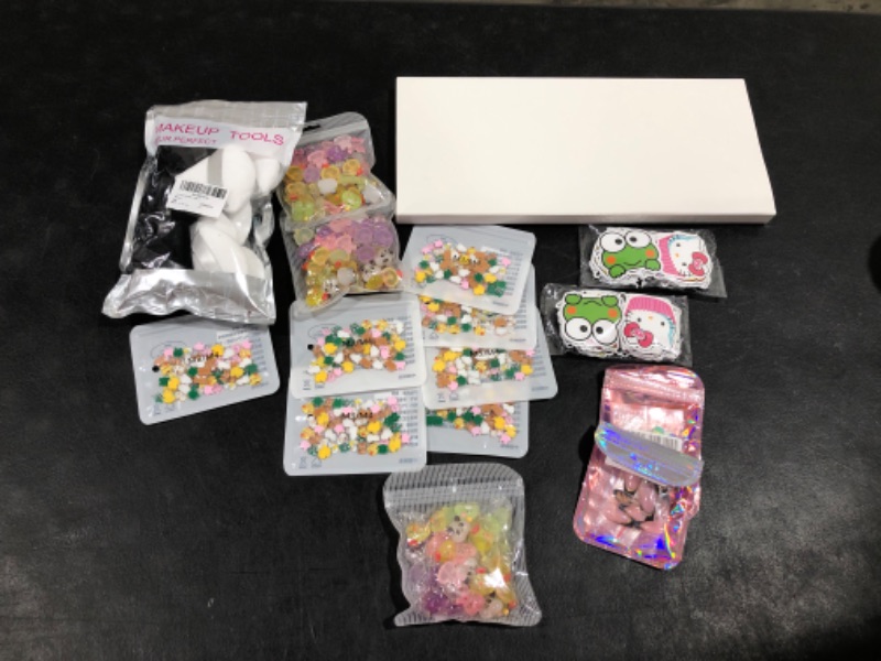 Photo 1 of 16 PCS- BAG LOT-MISC ITEMS