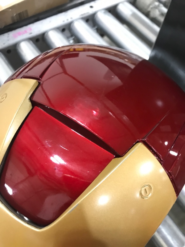 Photo 3 of Avengers Marvel Legends Iron Man Electronic Helmet - Multicolor
