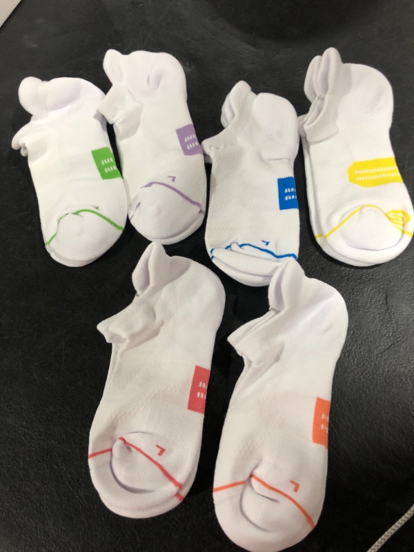 Photo 1 of 6 PAIRS OF WOMEN'S SOCK SIZE 6-8