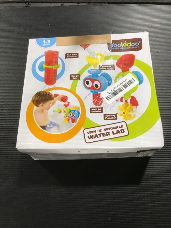 Photo 3 of Yookidoo Baby Bath Toy - Spin 'N' Sprinkle Water Lab - Spinning Gear and Googly Eyes for Toddler or Baby Bath Time Sensory Development - Attaches to Any Size Tub Wall (1-3 Years)