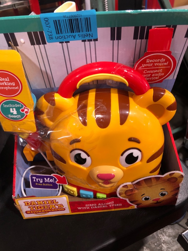 Photo 1 of Daniel Tiger's Neighborhood Sing Along with Toy