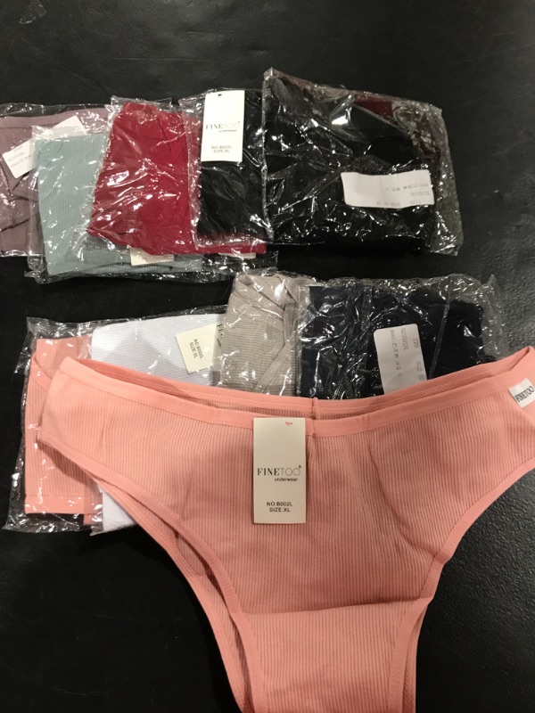 Photo 1 of 10PK WOMENS UNDERWARES SIZE XL