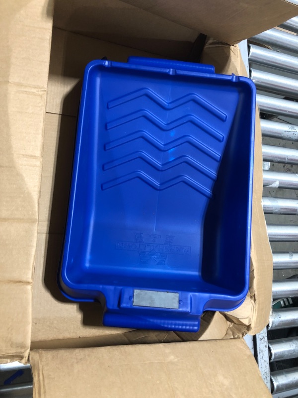 Photo 2 of Marshalltown Heavy-Duty Paint Tray, 1 Gallon, Non-Stick Solvent Resistant, Brush Magnet, Designed for 9 Inch Rollers, Designed for MT Heavy Duty Paint
