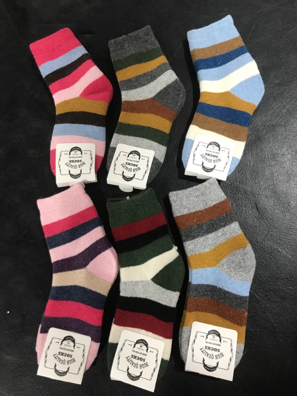 Photo 1 of 6 pack Socks (6-8)