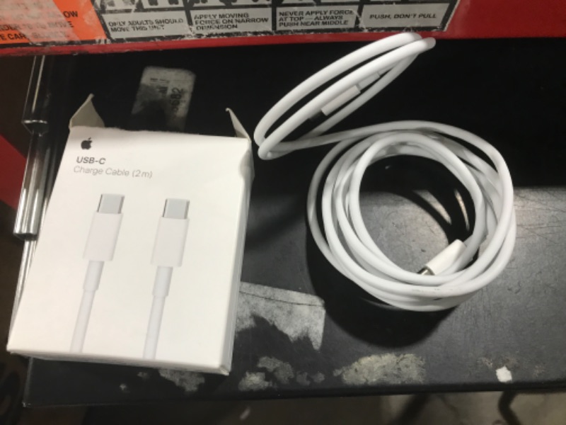 Photo 2 of Apple USB-C Charge Cable (2 M)
