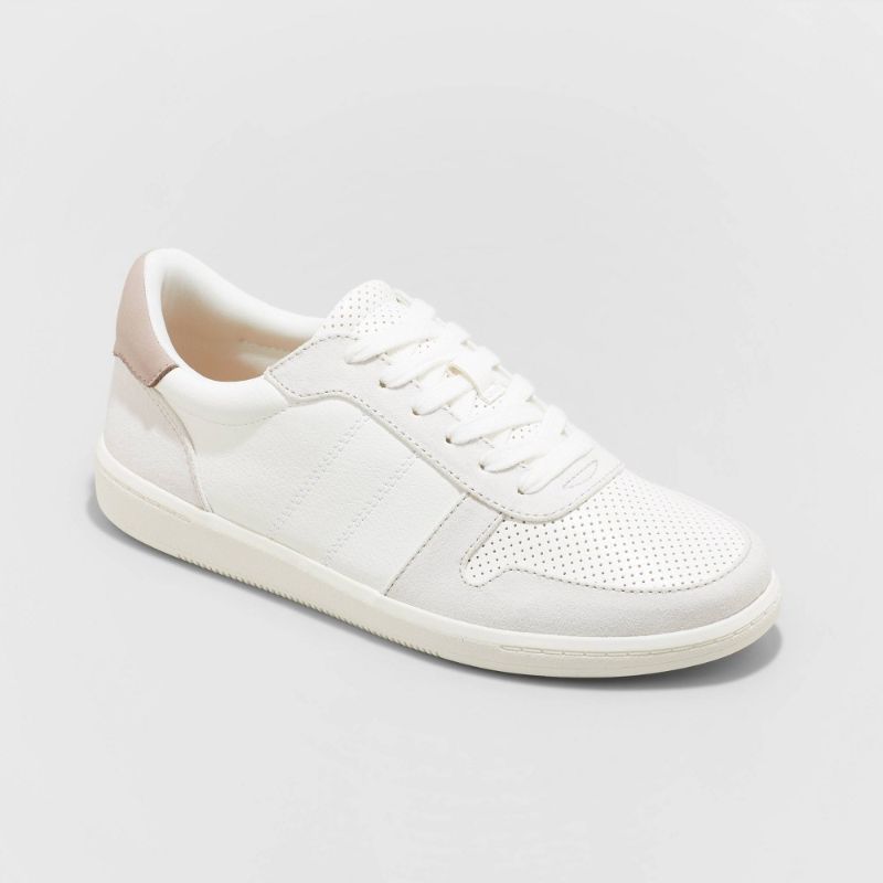 Photo 1 of 11 Women's Hal Sneakers - Universal Thread™
